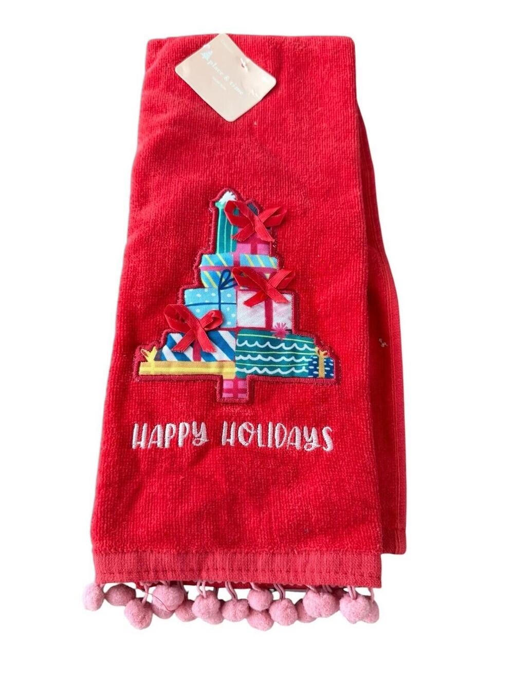 Christmas Guest Towel With Tag. Fringe